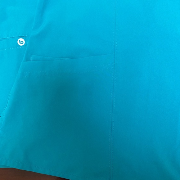 Barco One Scrub Set Large Top Medium Pants - Picture 4 of 9